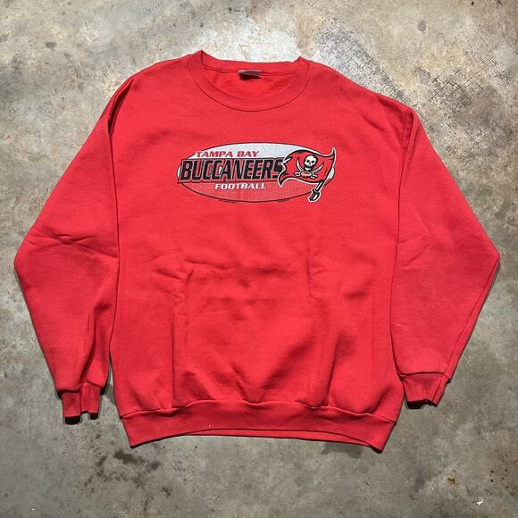 Vintage 2000s Tampa Bay Buccaneers Red Boxy NFL Sweatshirt - Picture 1 of 3